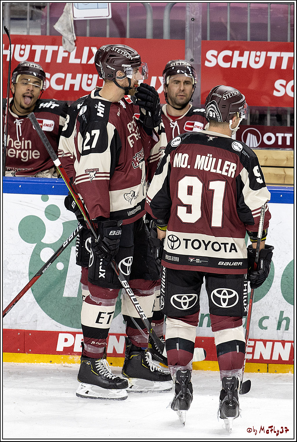 PENNY DEL;  Koelner Haie - Augsburger Panther; Koeln, 05.04.2021